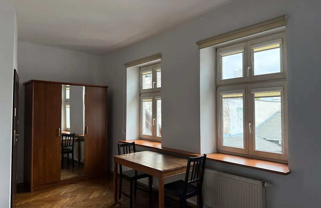 Cracow Main Square Apartments-1